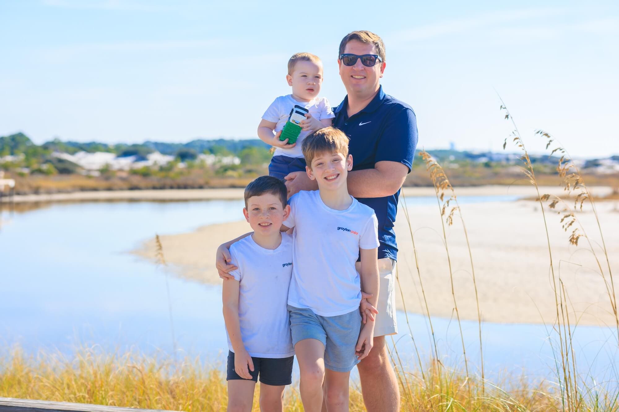 owner of grayton paint company benton potts and children